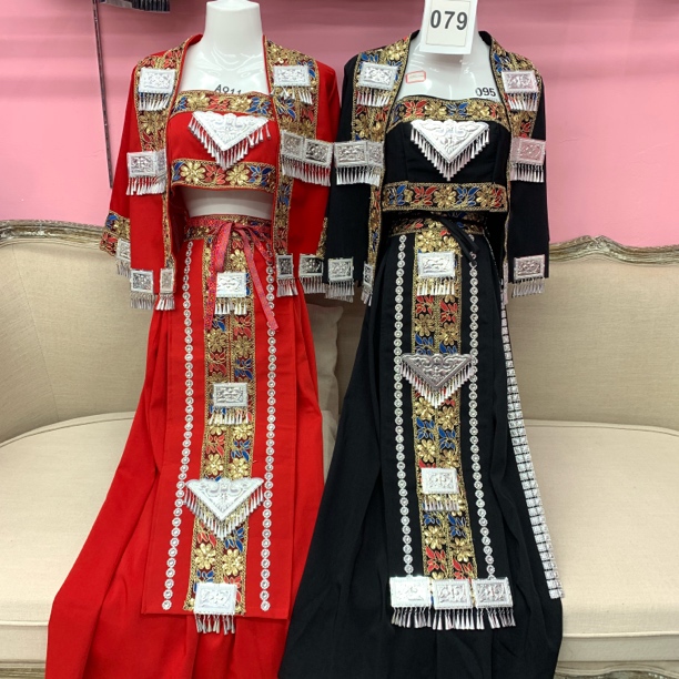 少数民族风苗族女装复古舞台表演旅游拍照长款服装