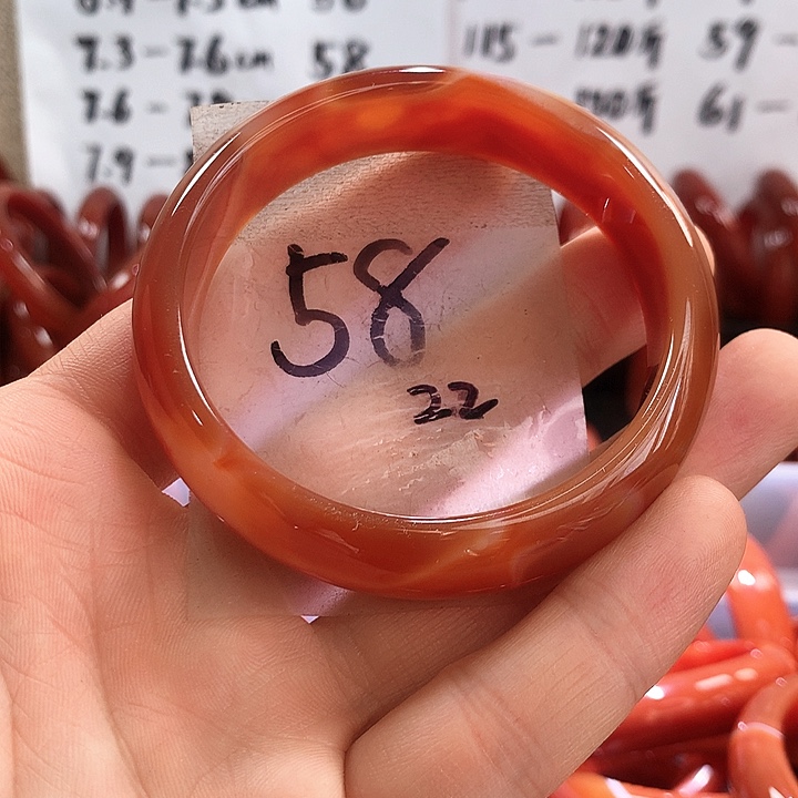 手镯玛瑙/玉髓未镶嵌