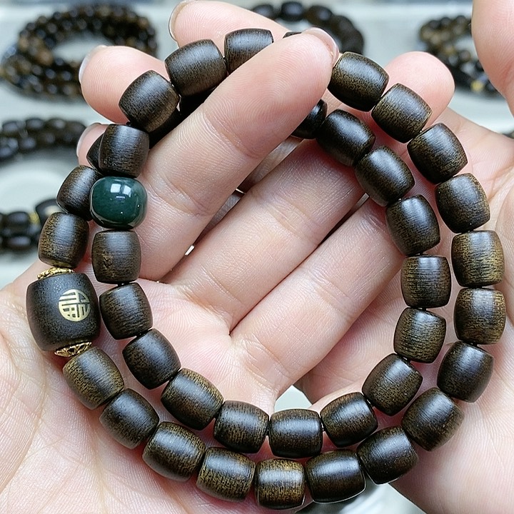 沉香手串心**变越南芽庄白奇楠沉水料