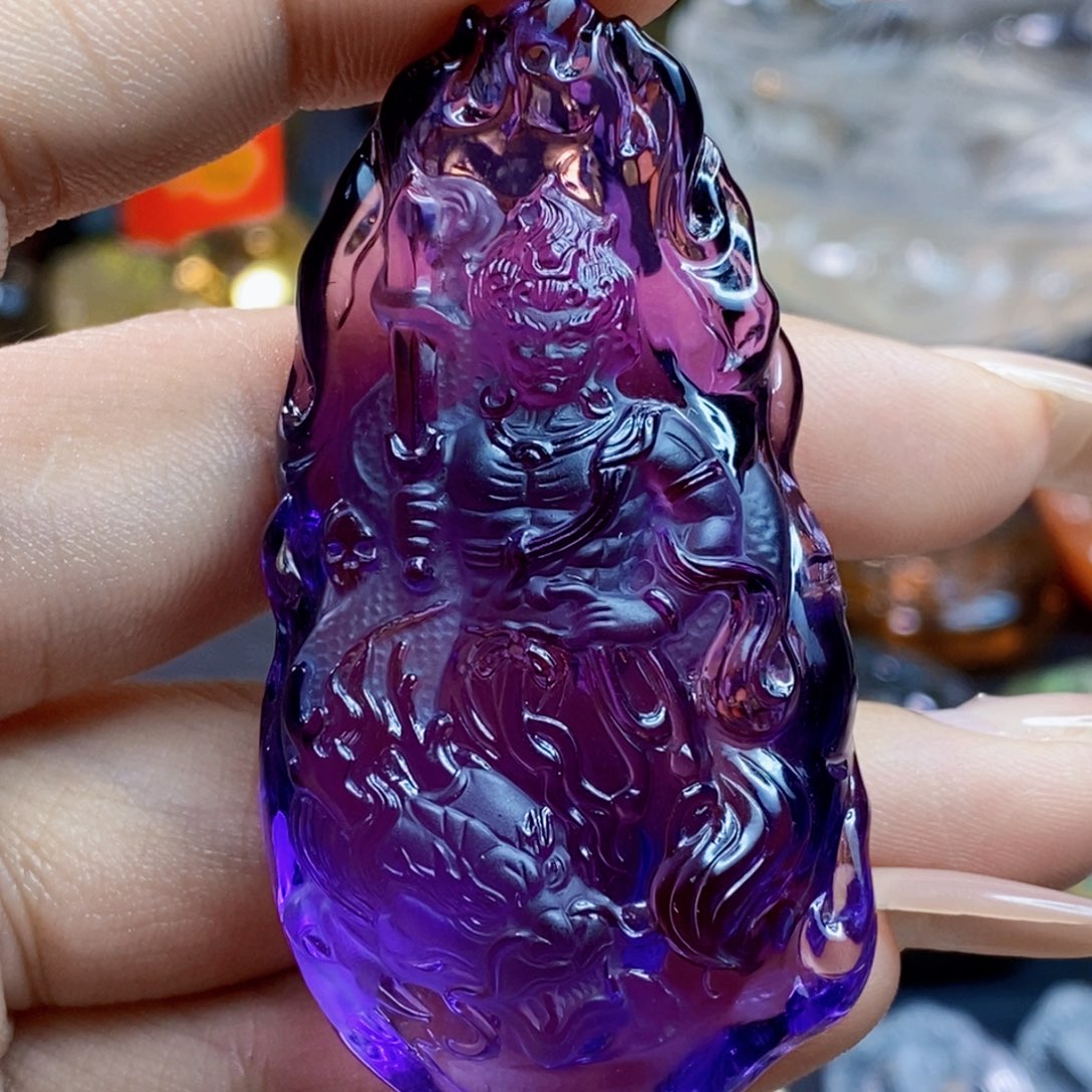 水晶颈饰未镶嵌大*男吊坠