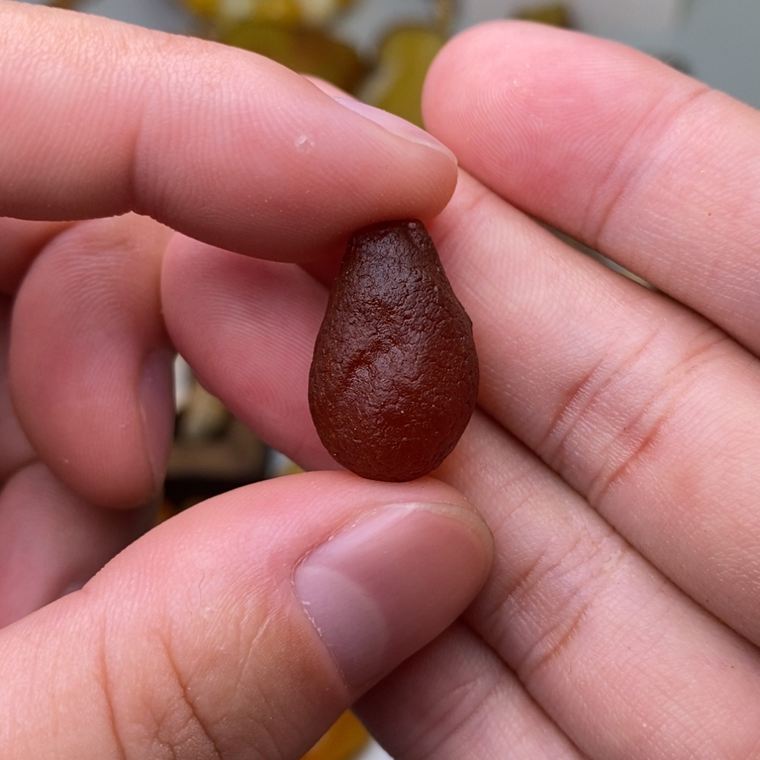 宏***钢定制琥珀天然蜜蜡
