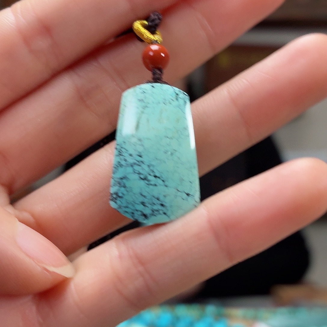 未镶嵌绿松石珠宝奇石