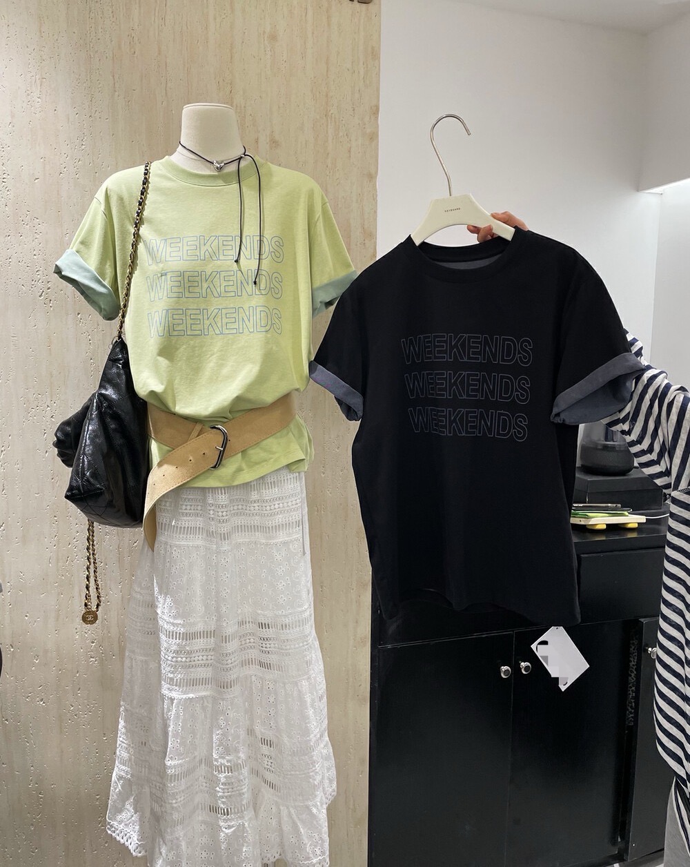 邹邹｜高货宽松百搭拼袖印花字母短袖T恤  KL3369#