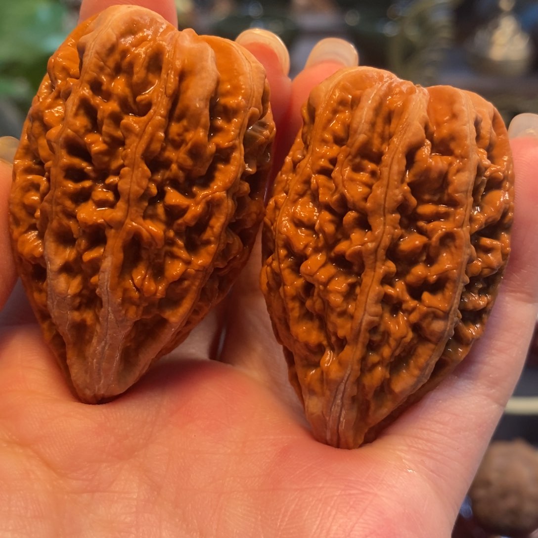 文玩核桃吊坠蚂蚁塔52高