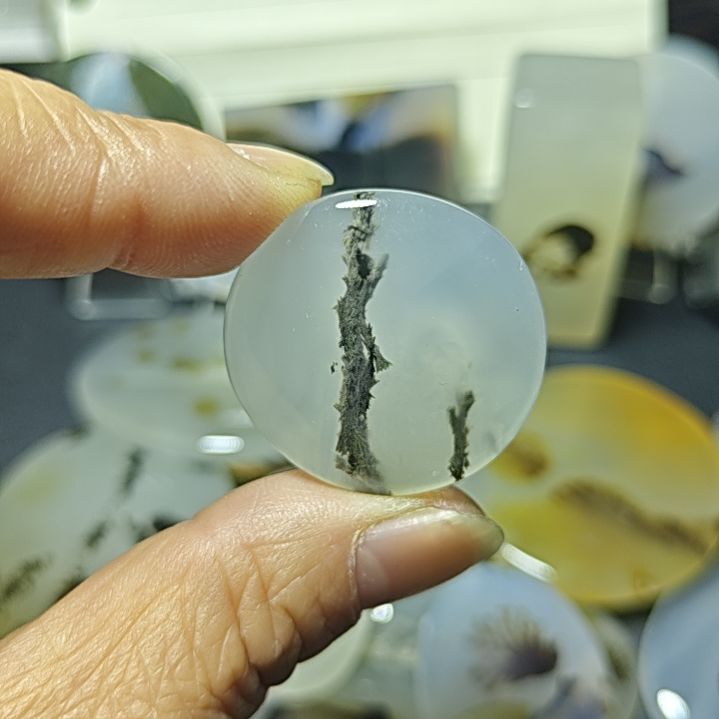 玛瑙/玉髓未镶嵌珠宝奇石