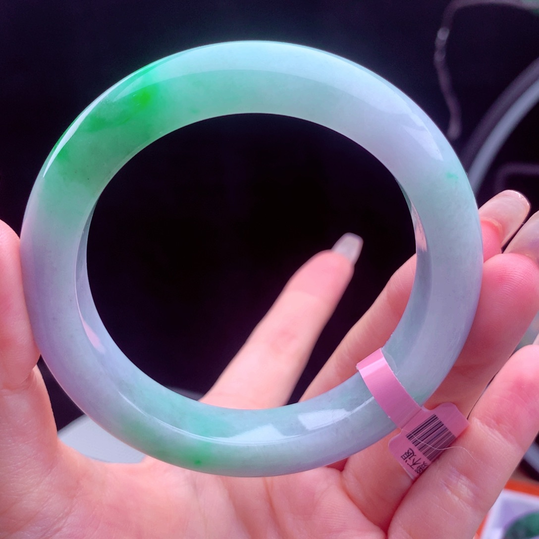 翡翠未镶嵌手镯翡翠