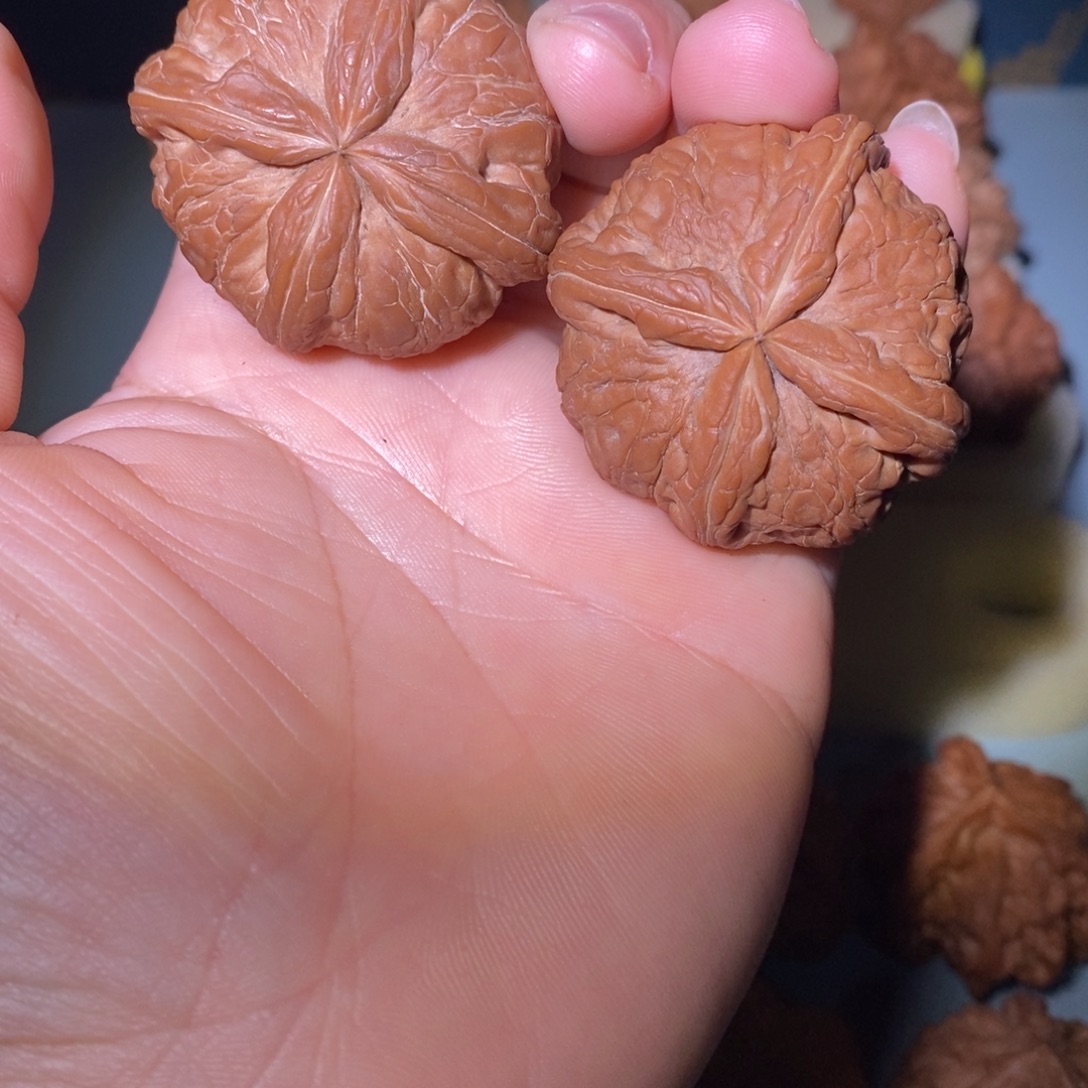 吊坠文玩核桃44元宝四楞