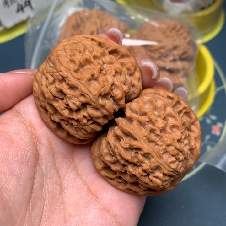 文玩核桃把件阿****?44-15767-8