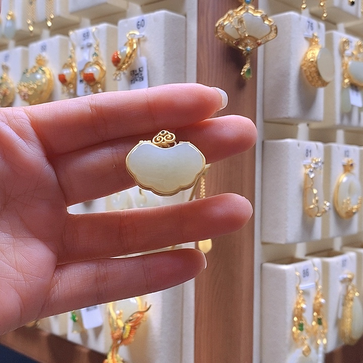 和田玉颈饰银S925镶嵌