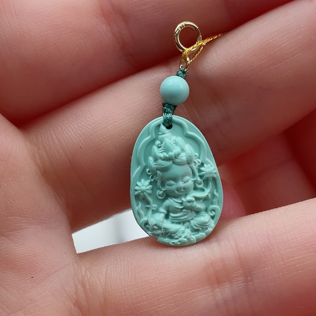 绿松石颈饰未镶嵌