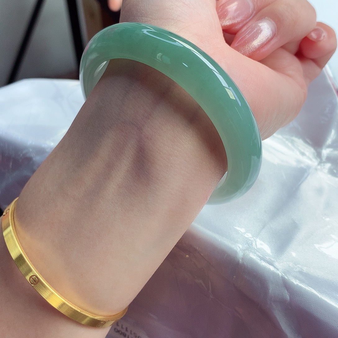 翡翠手镯未镶嵌天然A货翡翠57/58主播推荐