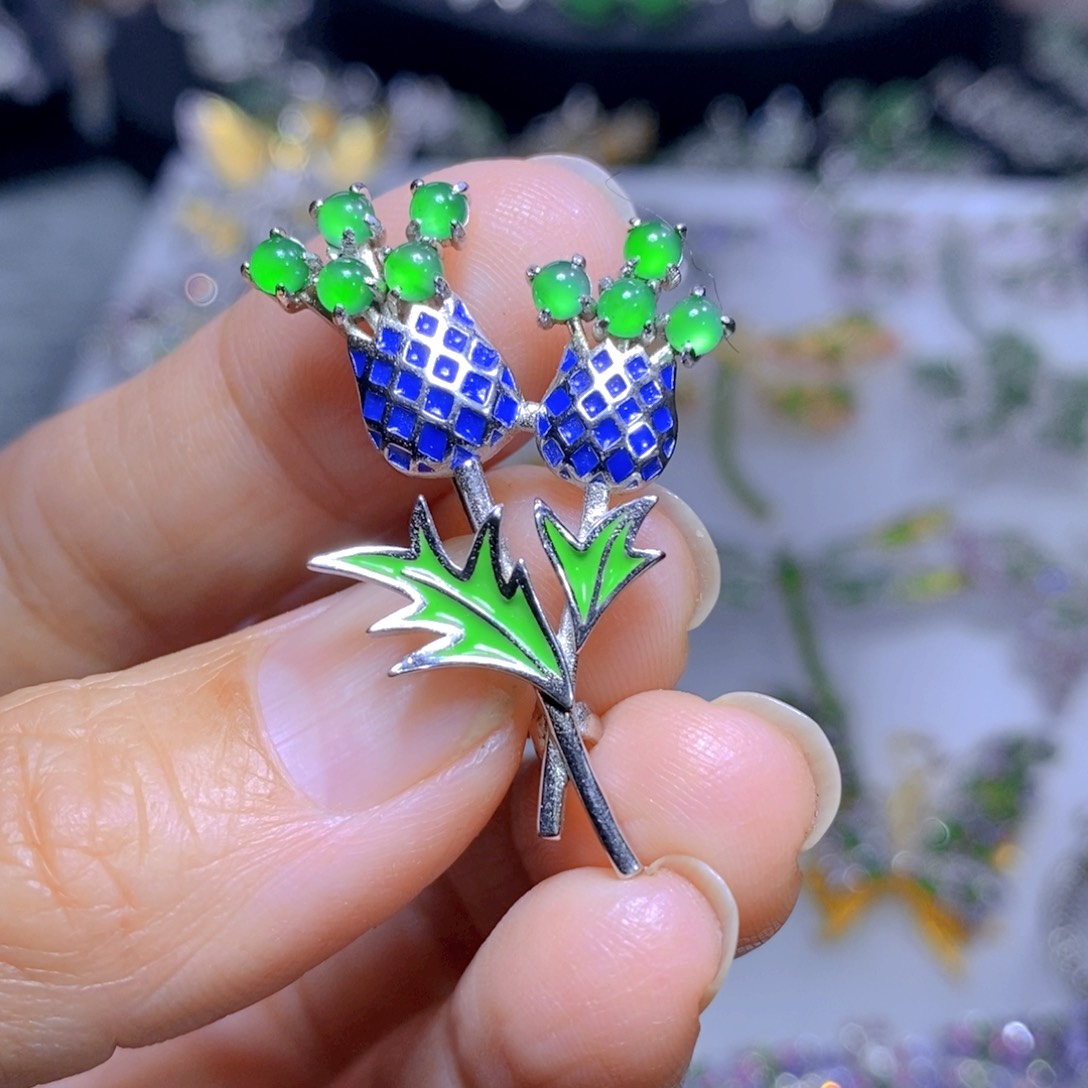 翡翠颈饰银S925镶嵌天然翡翠