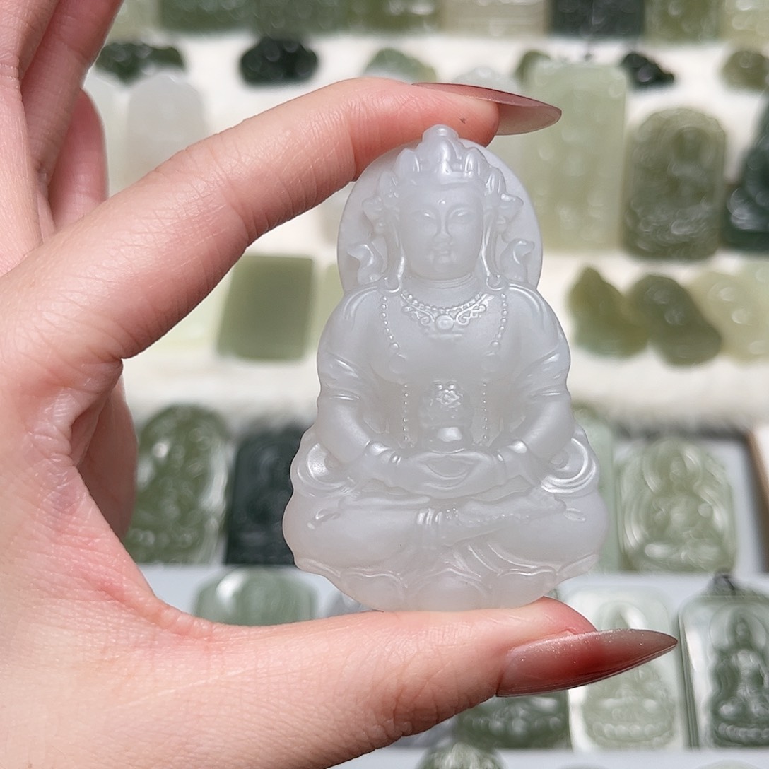 和田玉未镶嵌颈饰