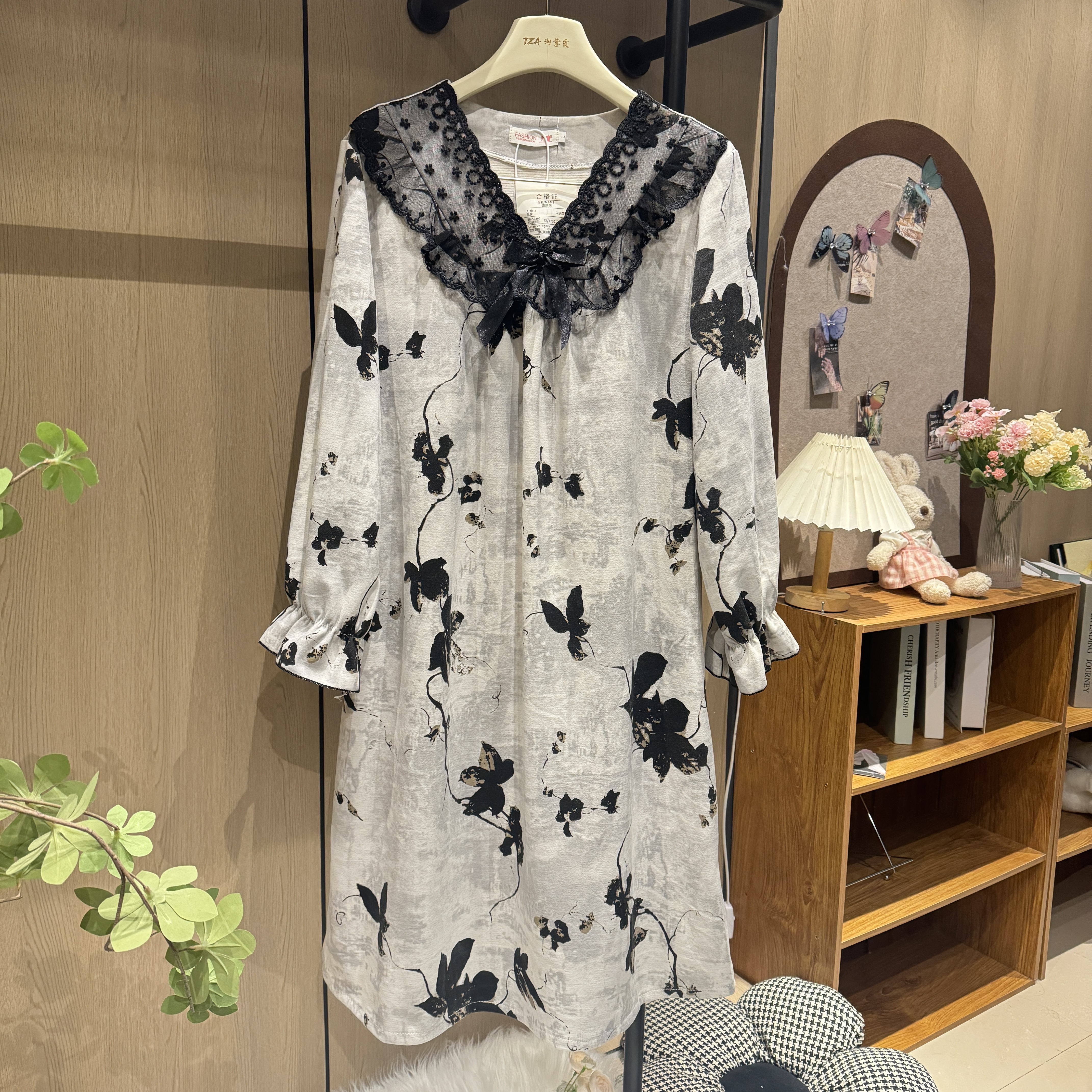 【带胸垫】秋冬款新中式加厚羊绒长袖睡裙女款睡衣可外穿居家服爆款