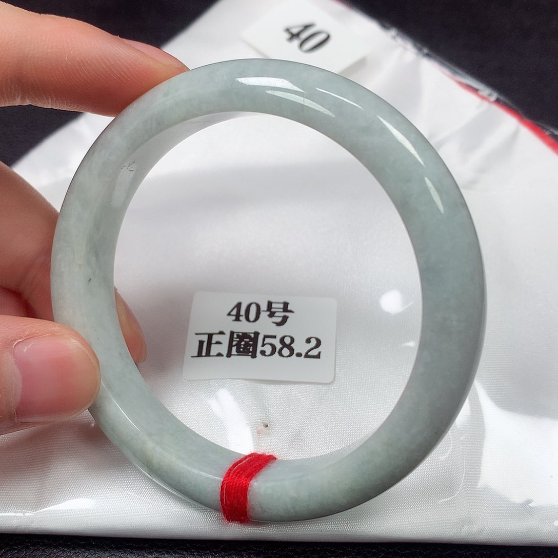 翡翠手镯未镶嵌40号