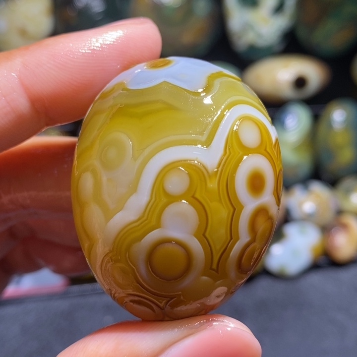 未镶嵌玛瑙/玉髓珠宝奇石