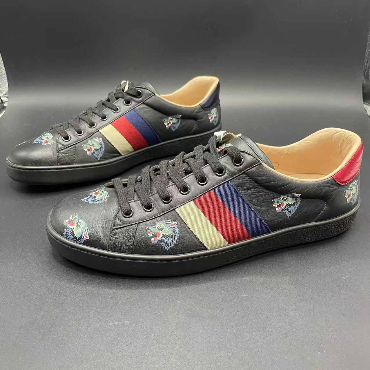 95新 GUCCI/古驰 【聚星好物】男士黑色休闲狼头满印板鞋42码ca199t