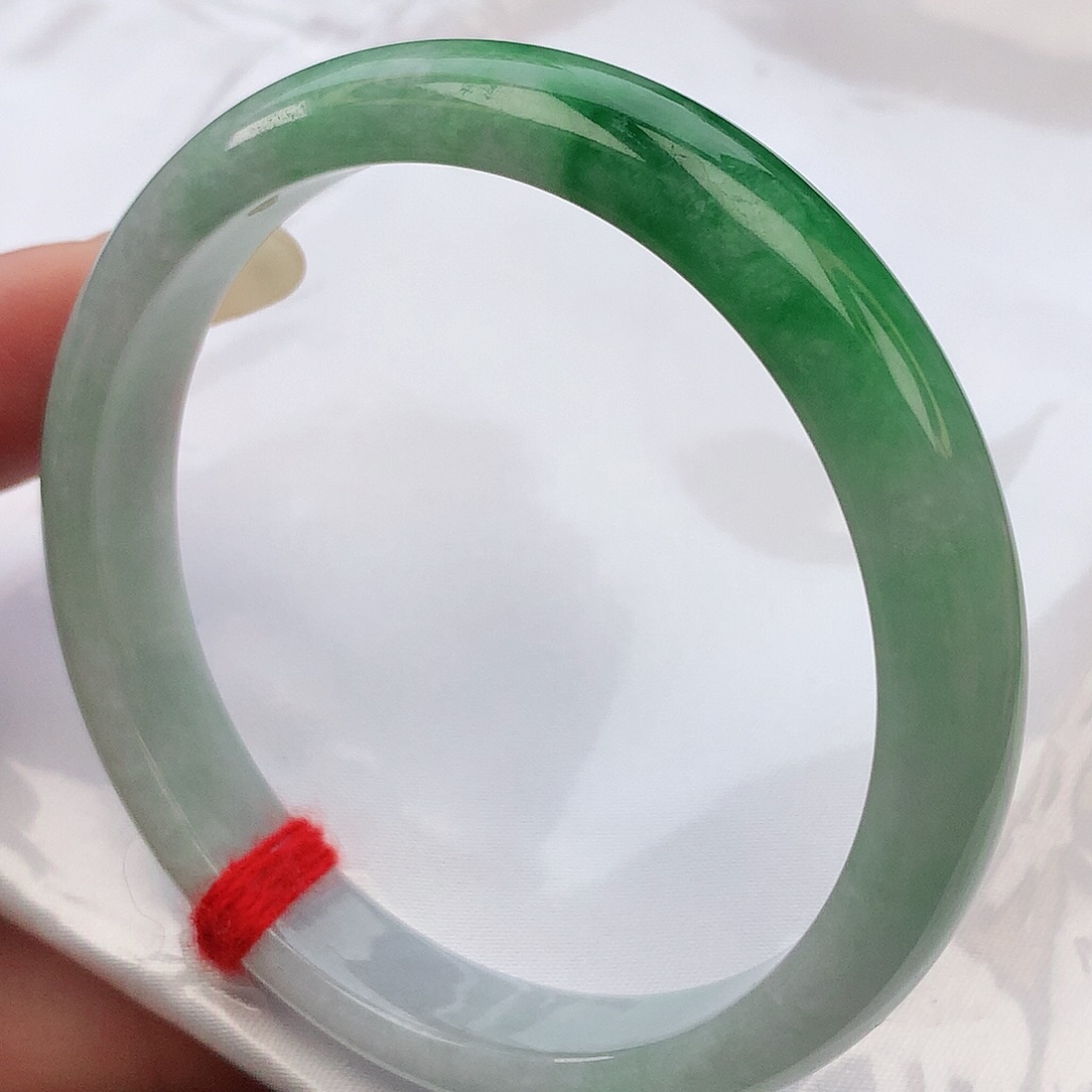 翡翠手镯未镶嵌53圈口150015