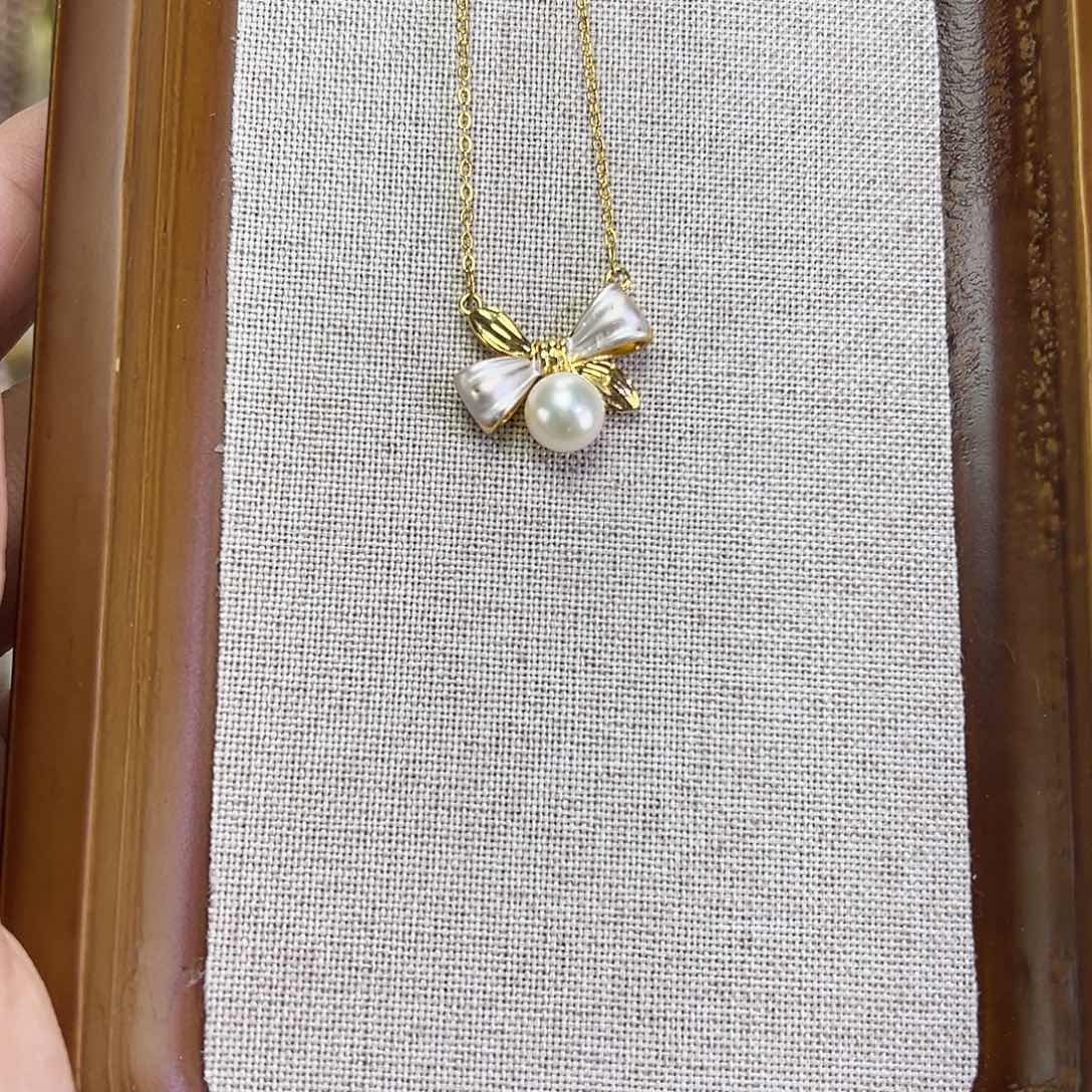 淡水珍珠钛钢手绳