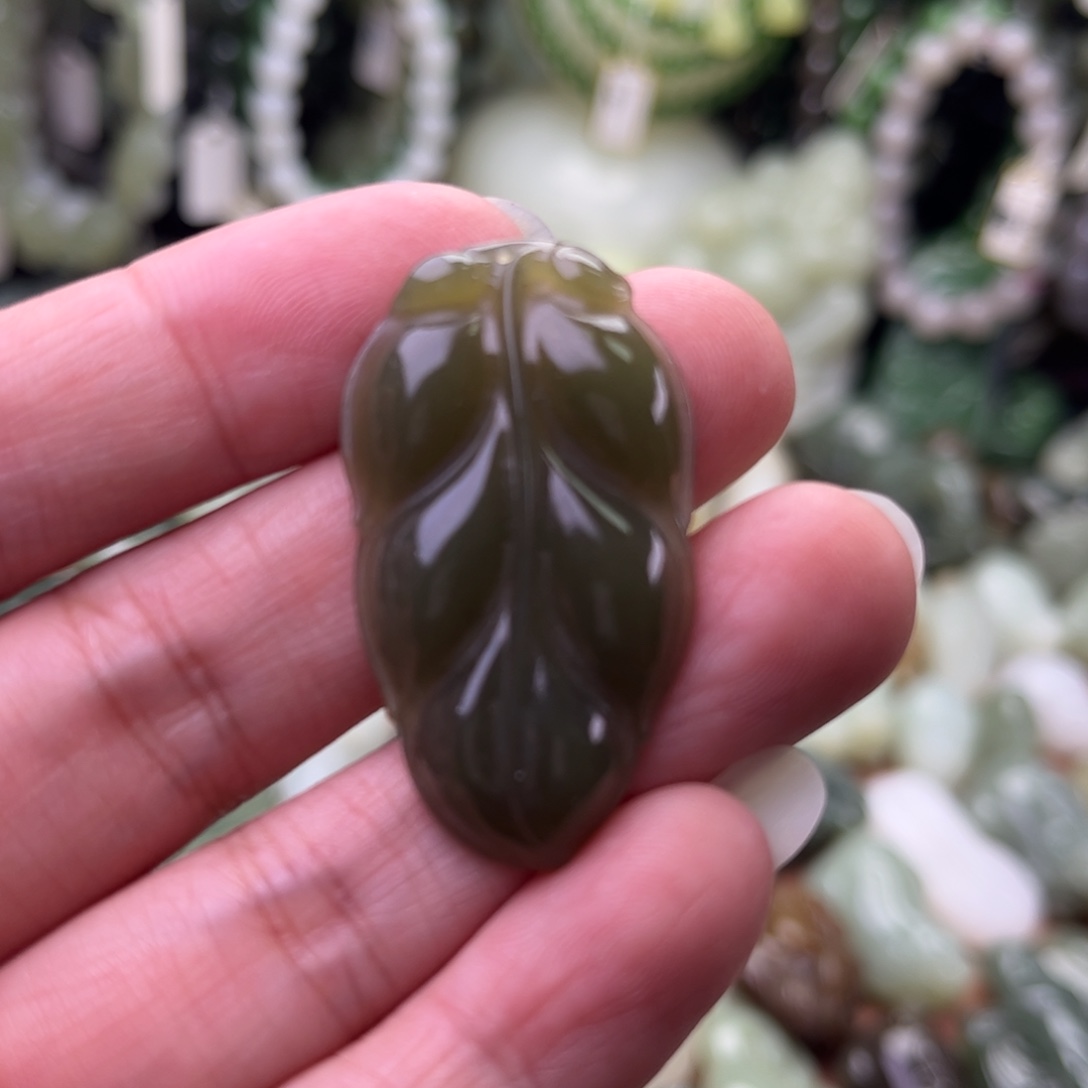 和田玉未镶嵌吊坠(不含链)