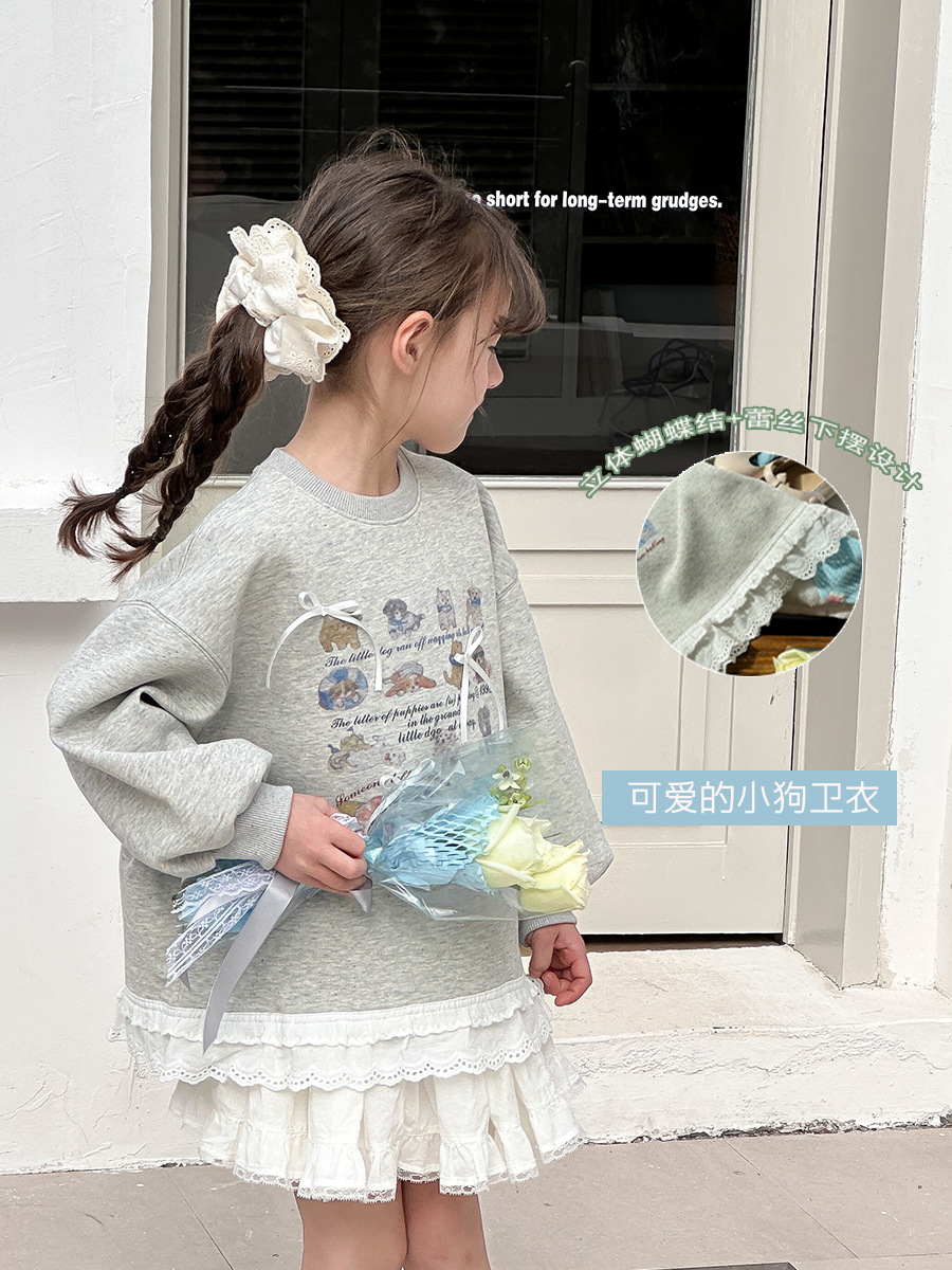 【现货已开价】洋气甜美蕾丝下摆拼接立体蝴蝶结小狗卫衣潮 25A012