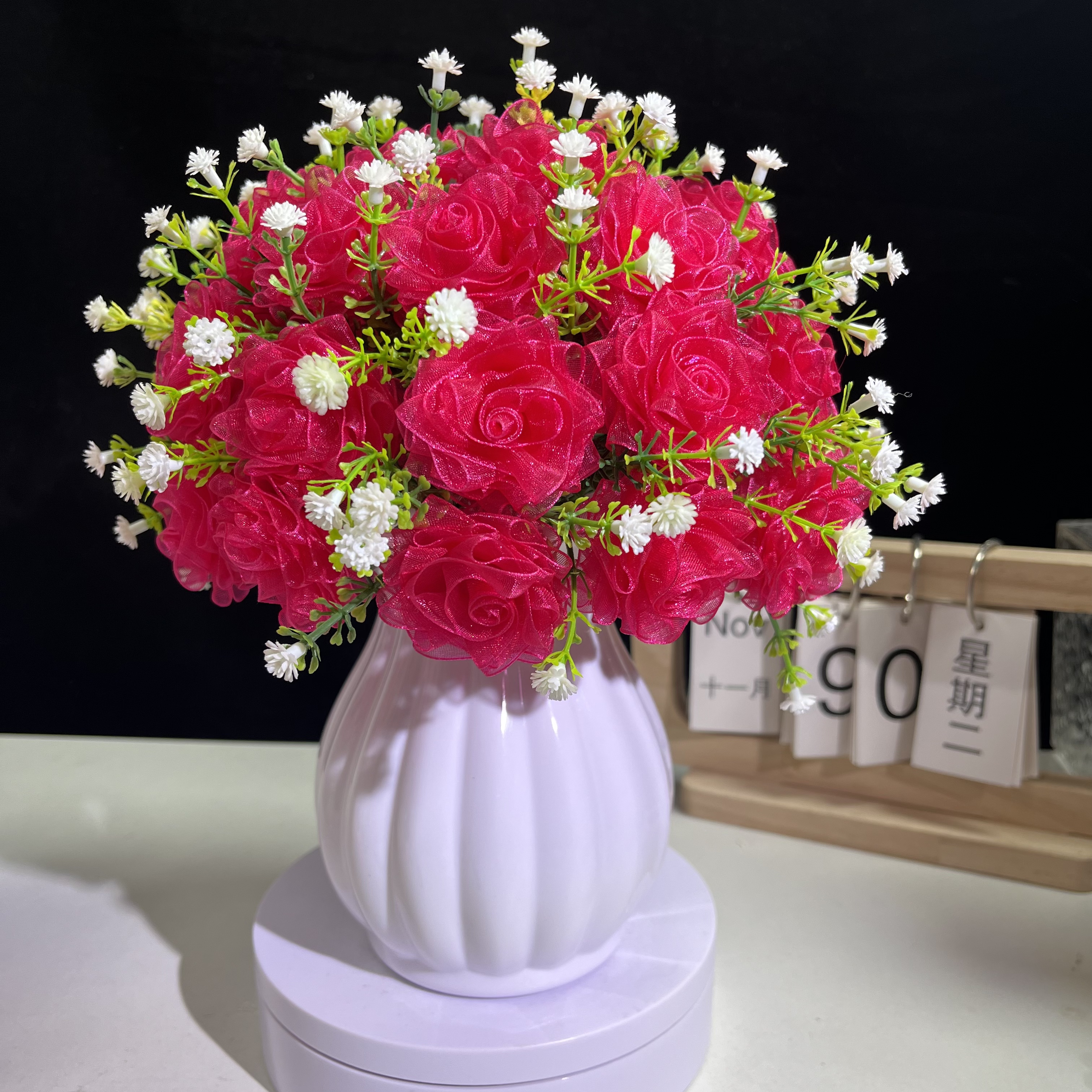 双12特惠【买二单送剪刀】4cm满天星雪纱带玫瑰手捧花花束手工DIY