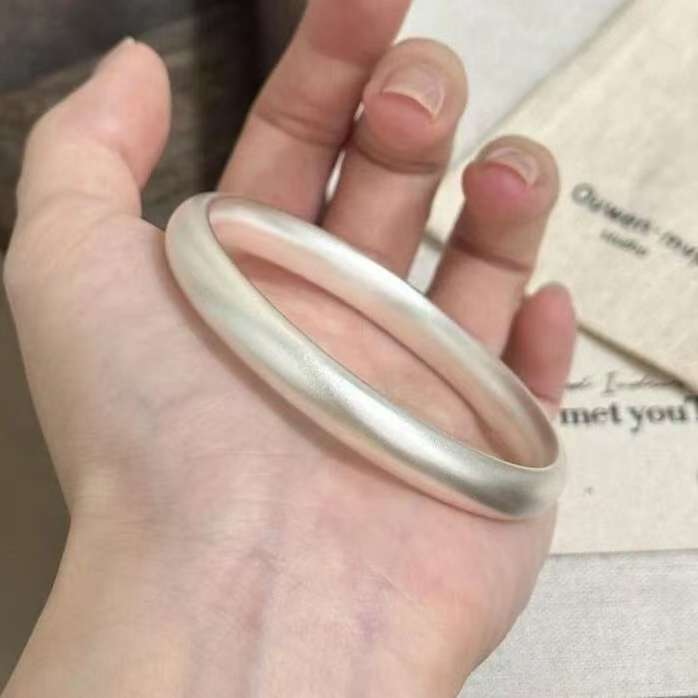 B1【约49g8N】999.9银古法传承泥鳅背闭口镯女A23C7