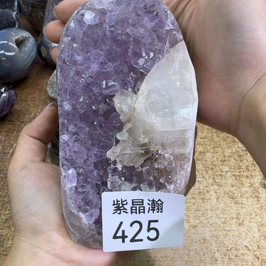 未镶嵌玛瑙/玉髓珠宝奇石