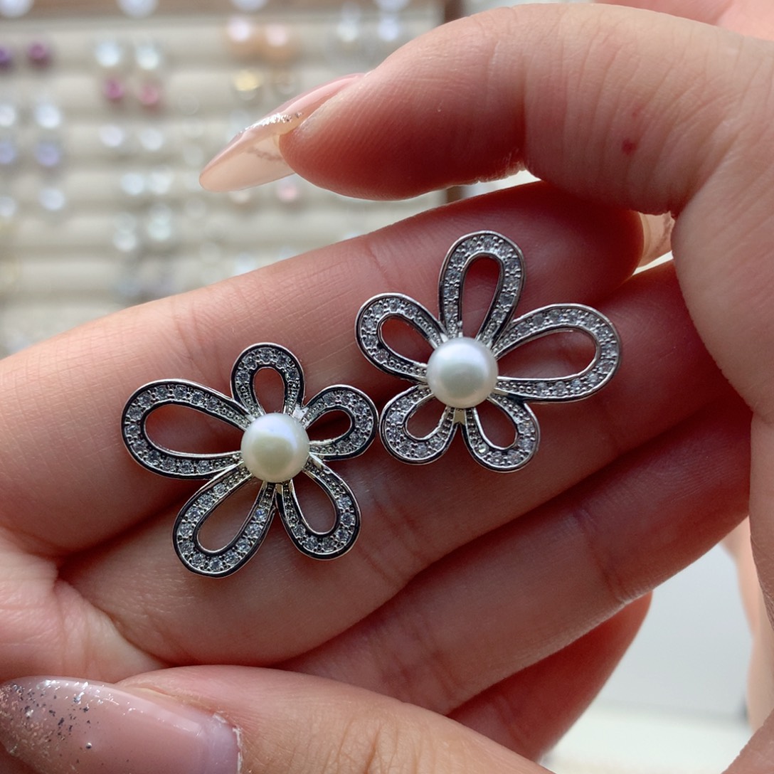 合金吊坠(不含链)淡水珍珠