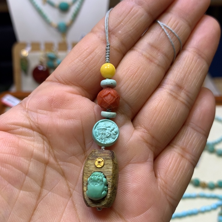 绿松石未镶嵌手机挂