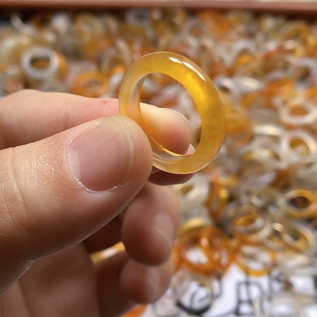 玛瑙/玉髓戒指未镶嵌