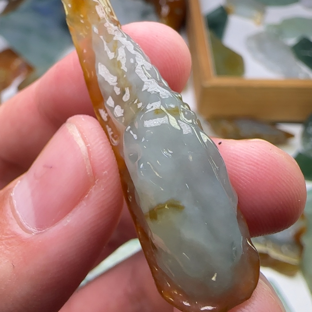 定制翡翠未镶嵌不包工