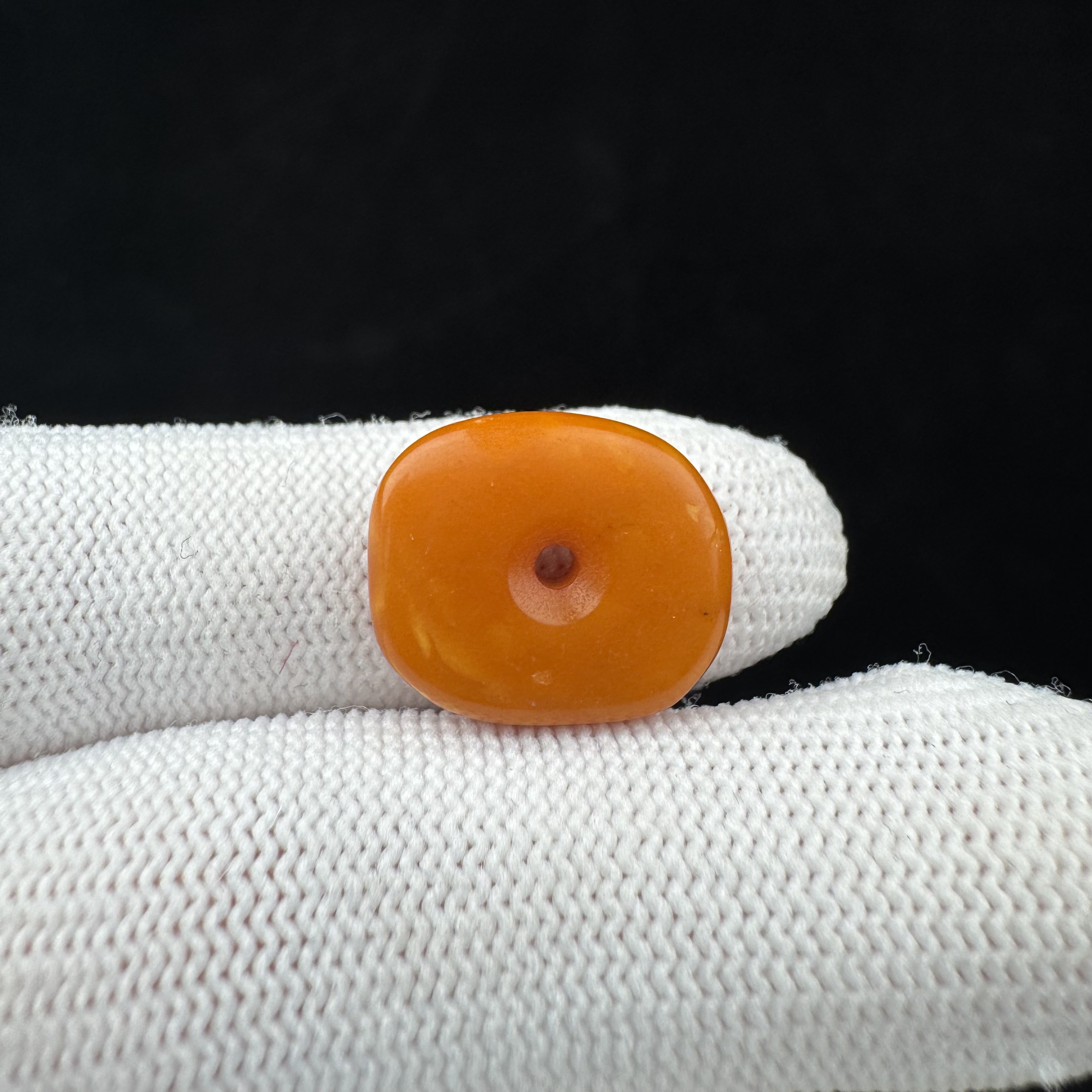 D6372天然蜜蜡 微瑕特价 藏扣14.5*17.5*5mm支持复检假一罚四