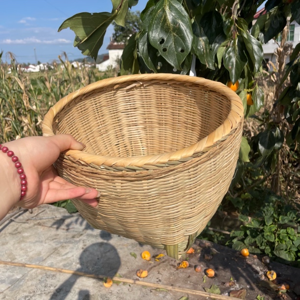 底方口圆30厘米，精品加厚箩筐竹子皮包边