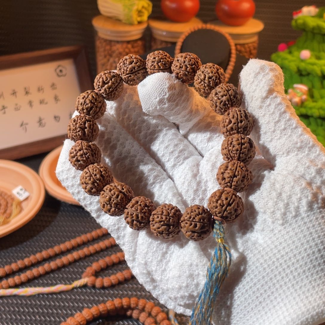 金刚菩提吊坠六瓣方糖16mm