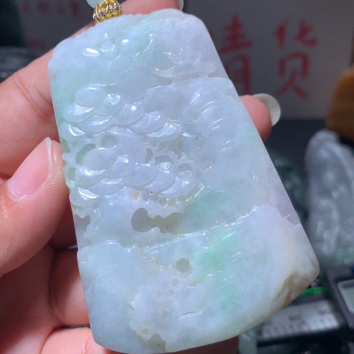 翡翠未镶嵌颈饰保真天然A货翡翠