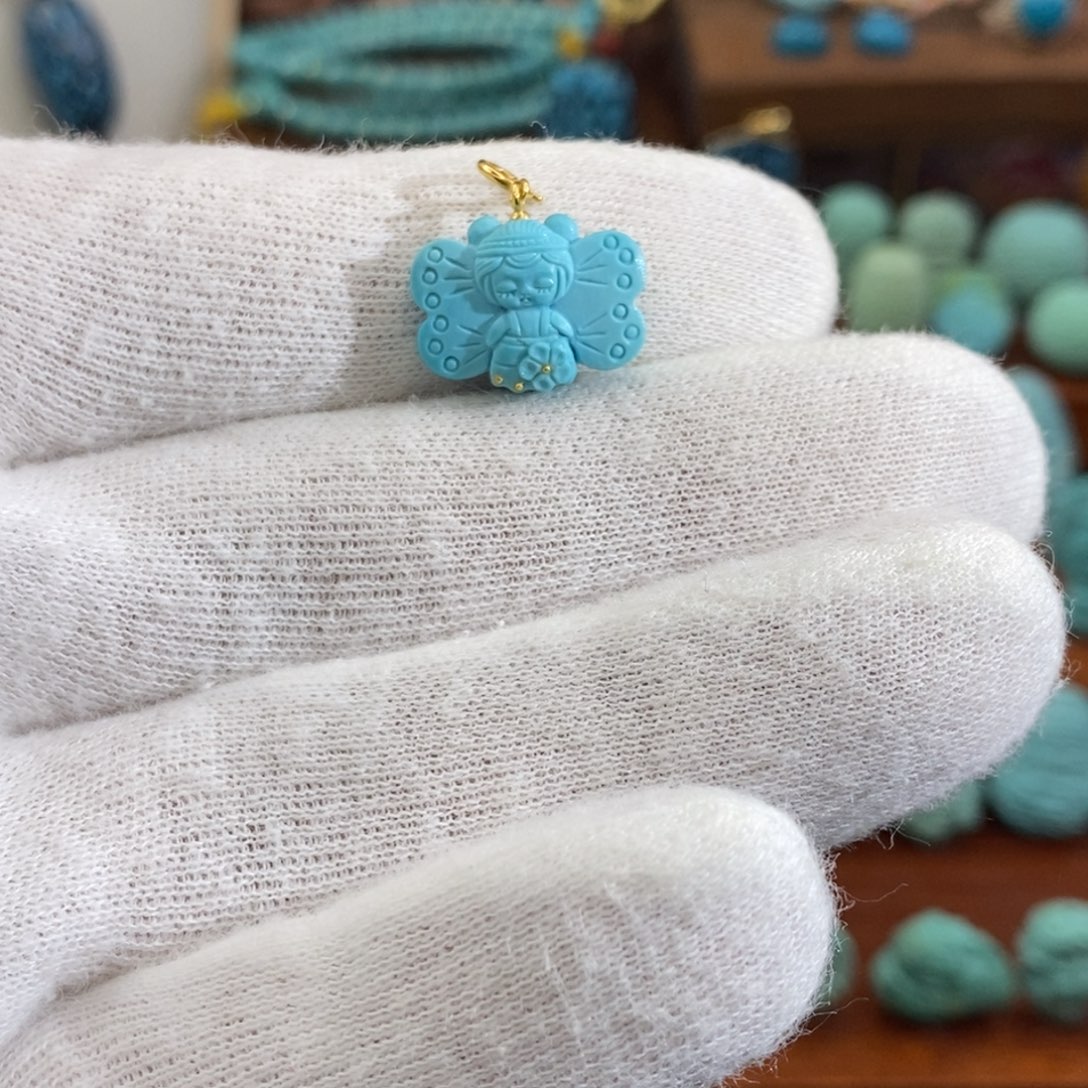 绿松石未镶嵌珠宝奇石