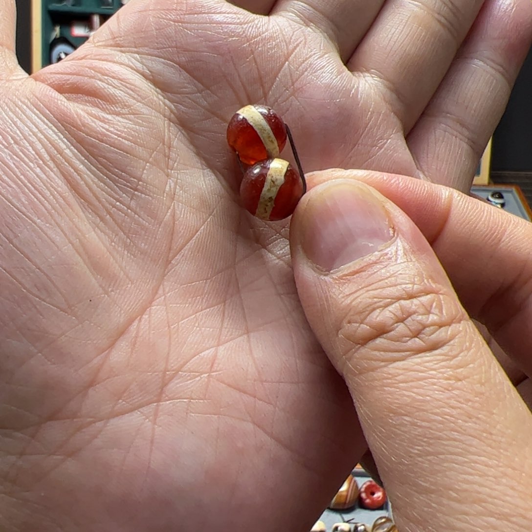 玛瑙/玉髓颈饰合金