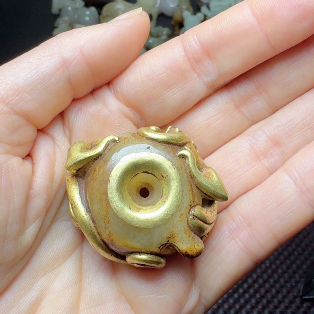 和田玉挂件未镶嵌