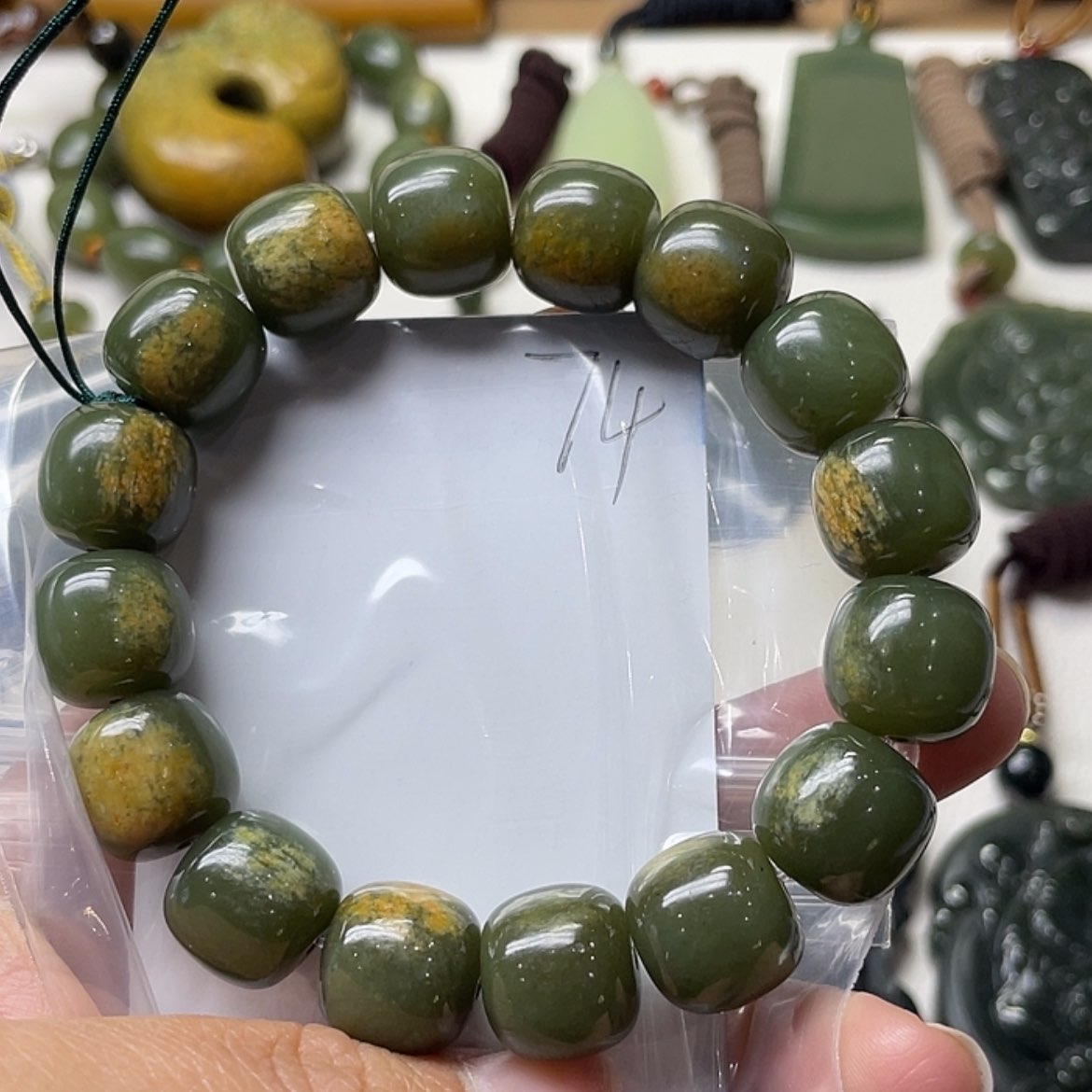 【闪购商品】和田玉手串未镶嵌一****年