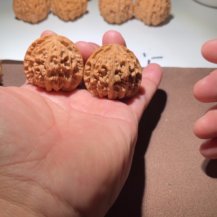 一***8精品苹果园39尺寸