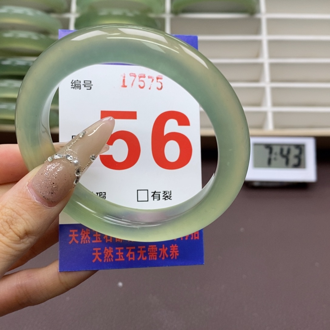 未镶嵌蛇纹石玉手镯