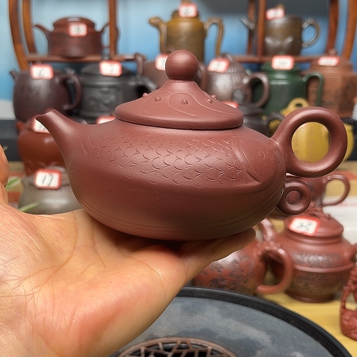 茶壶紫砂微瑕不带证书礼盒300cc