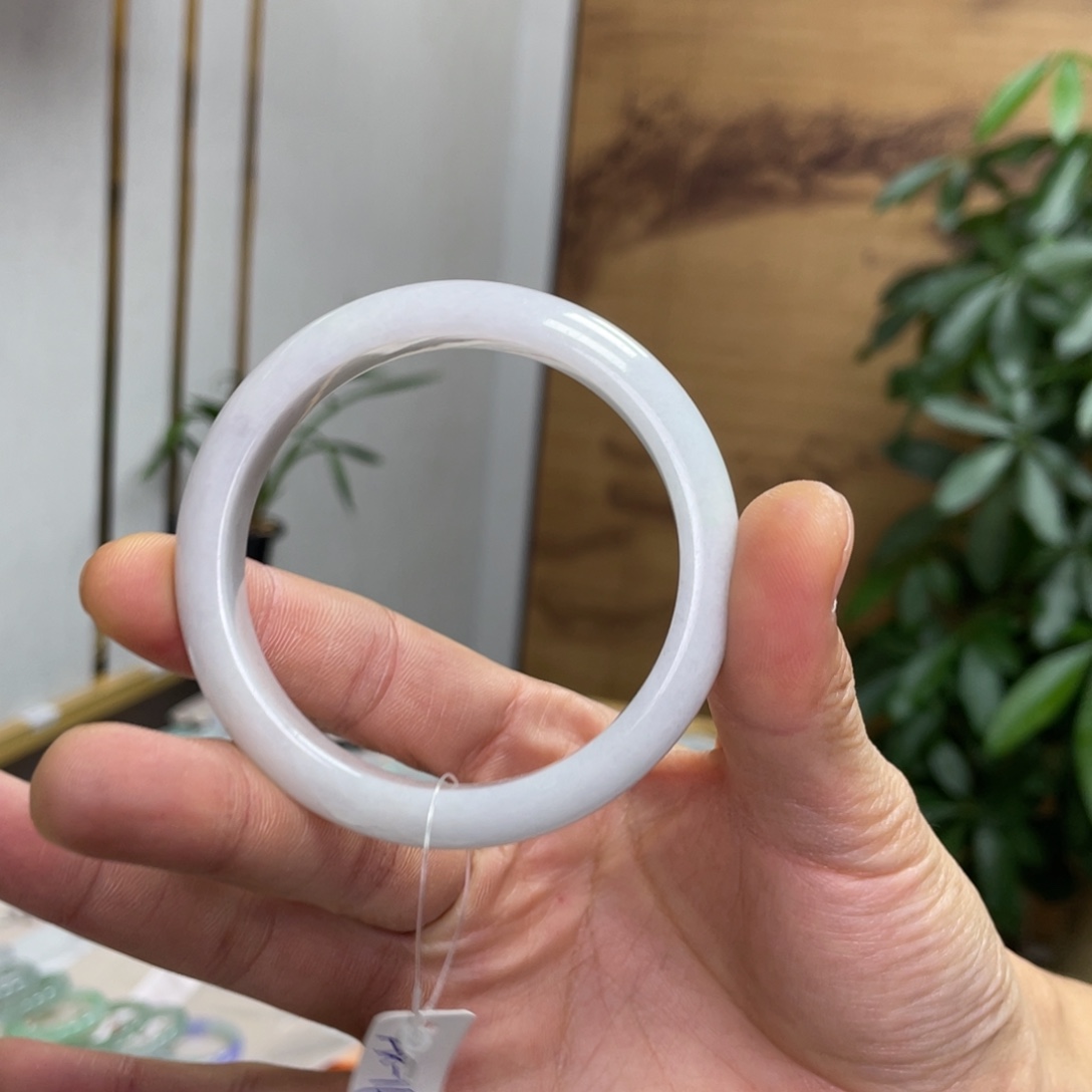 翡翠未镶嵌手镯翡翠