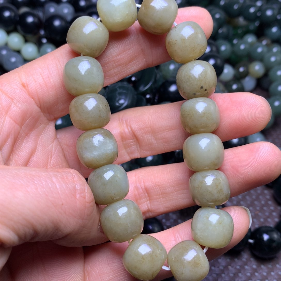 未镶嵌手串和田玉