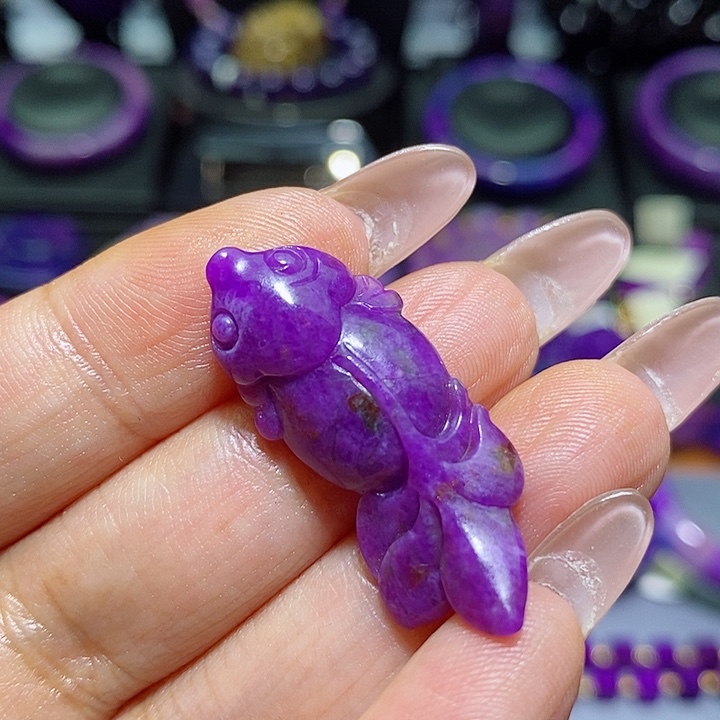 未镶嵌苏纪石（舒俱来）吊坠