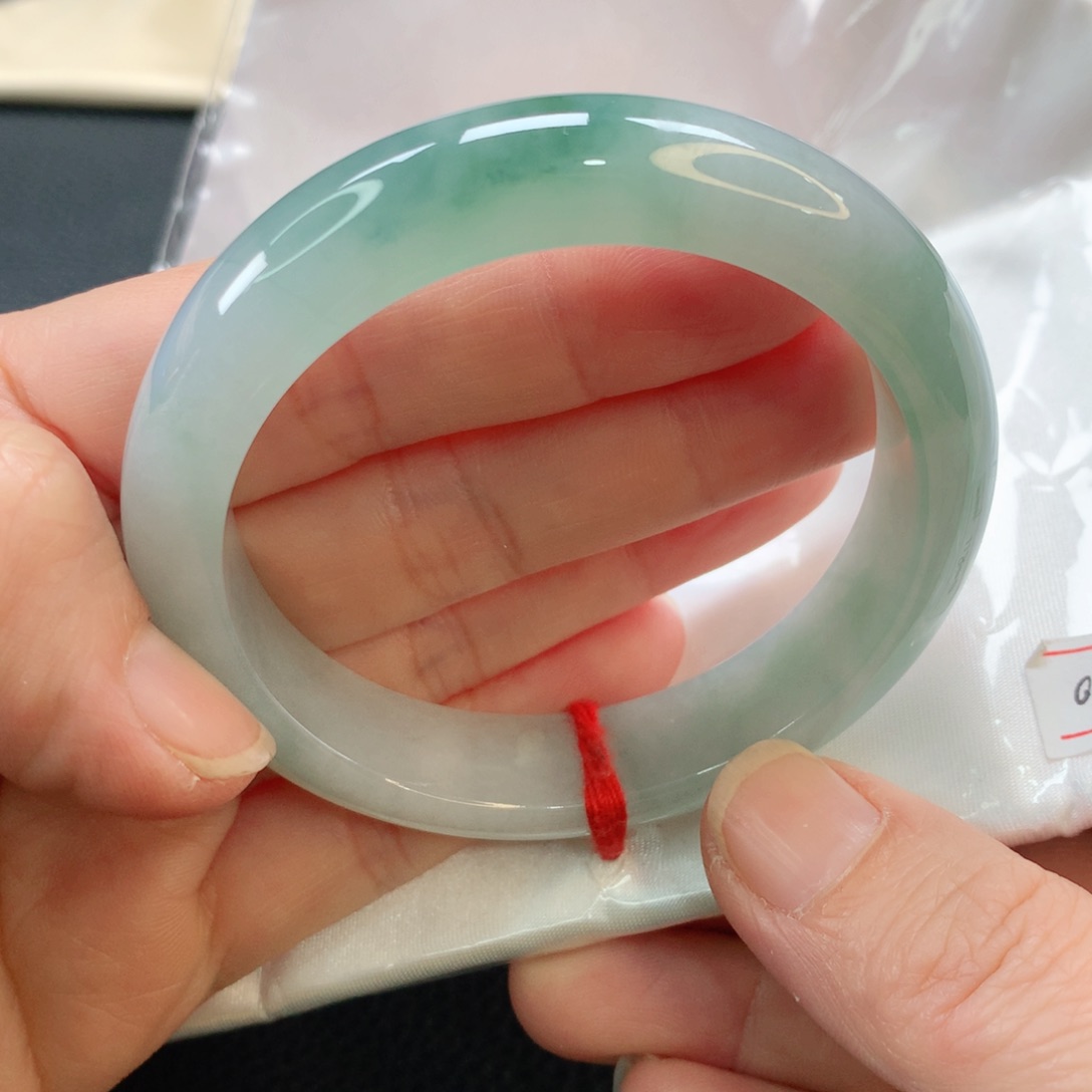 翡翠手镯未镶嵌55正