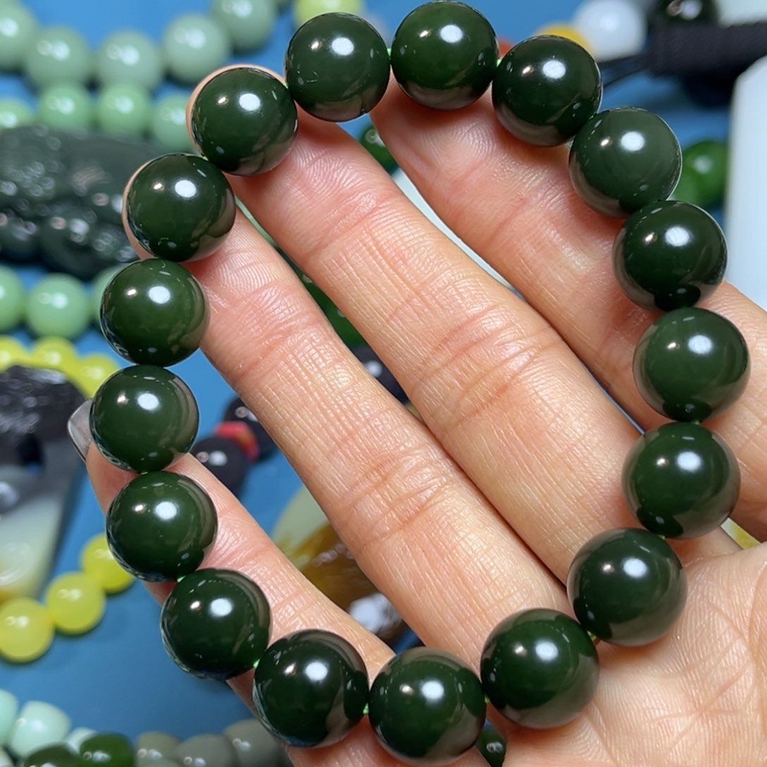 和田玉手串未镶嵌