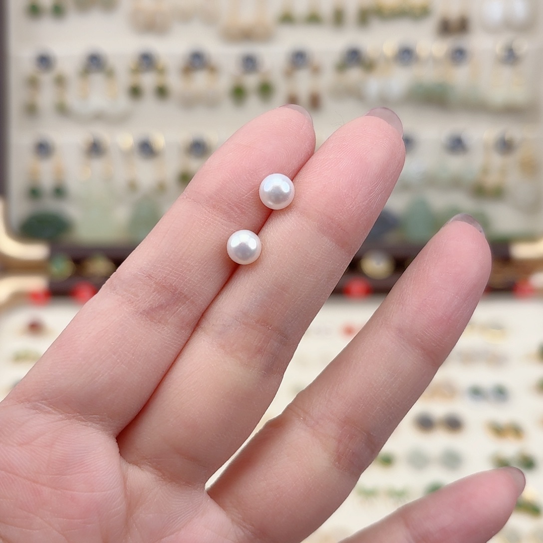 银S925镶嵌耳饰淡水珍珠