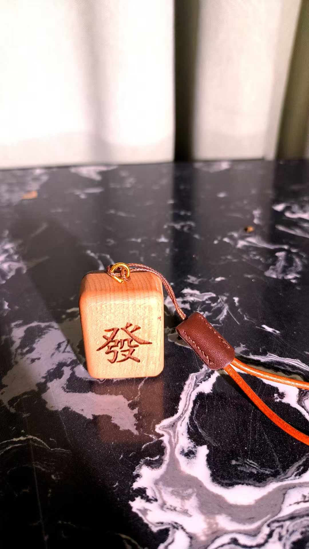 胡桃木发财造型挂饰